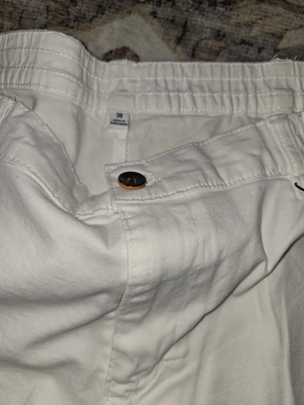 crown & ivy White Flat Front Men's Shorts